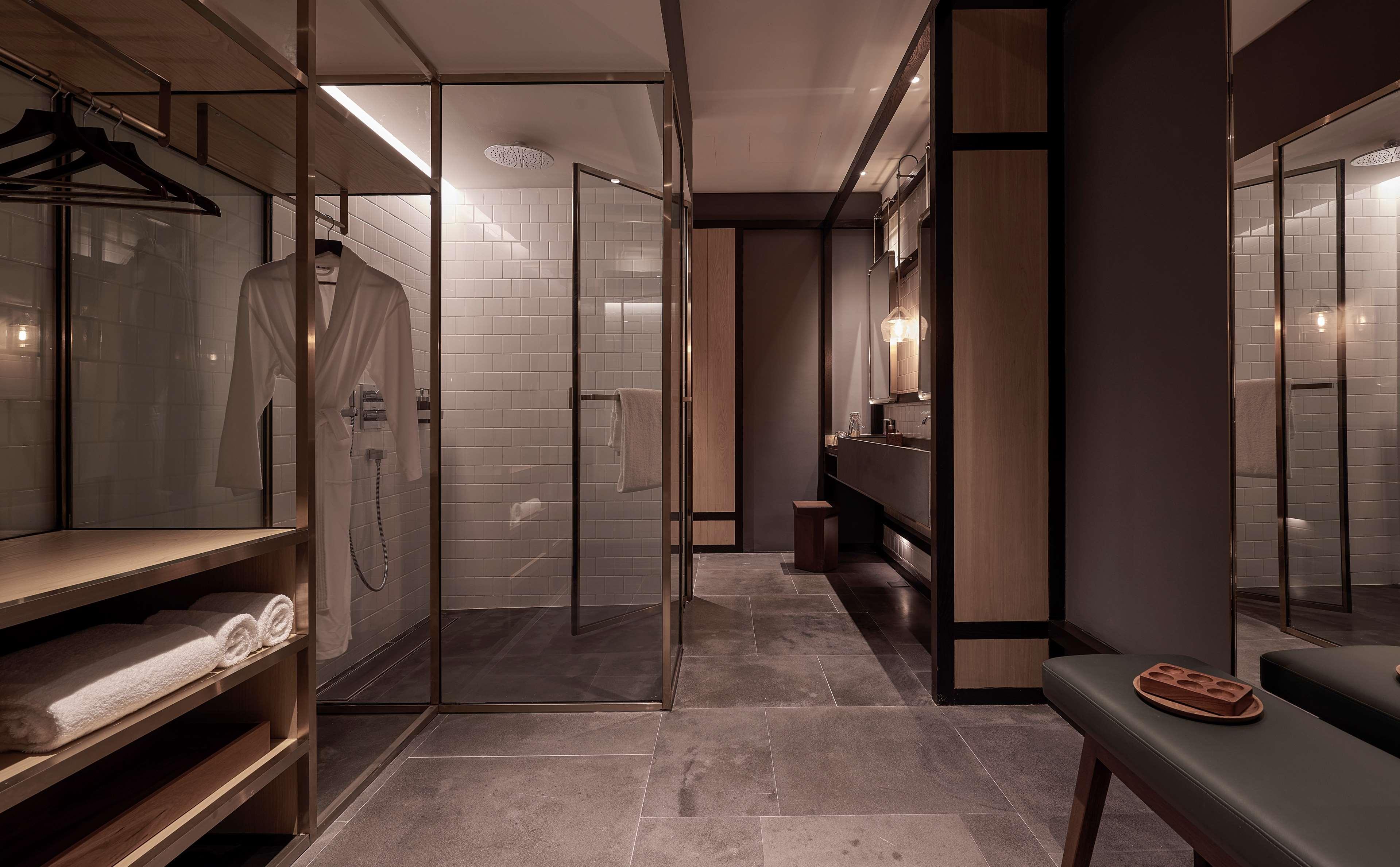 Alila Bangsar Kuala Lumpur Hotel Екстериор снимка Bathroom