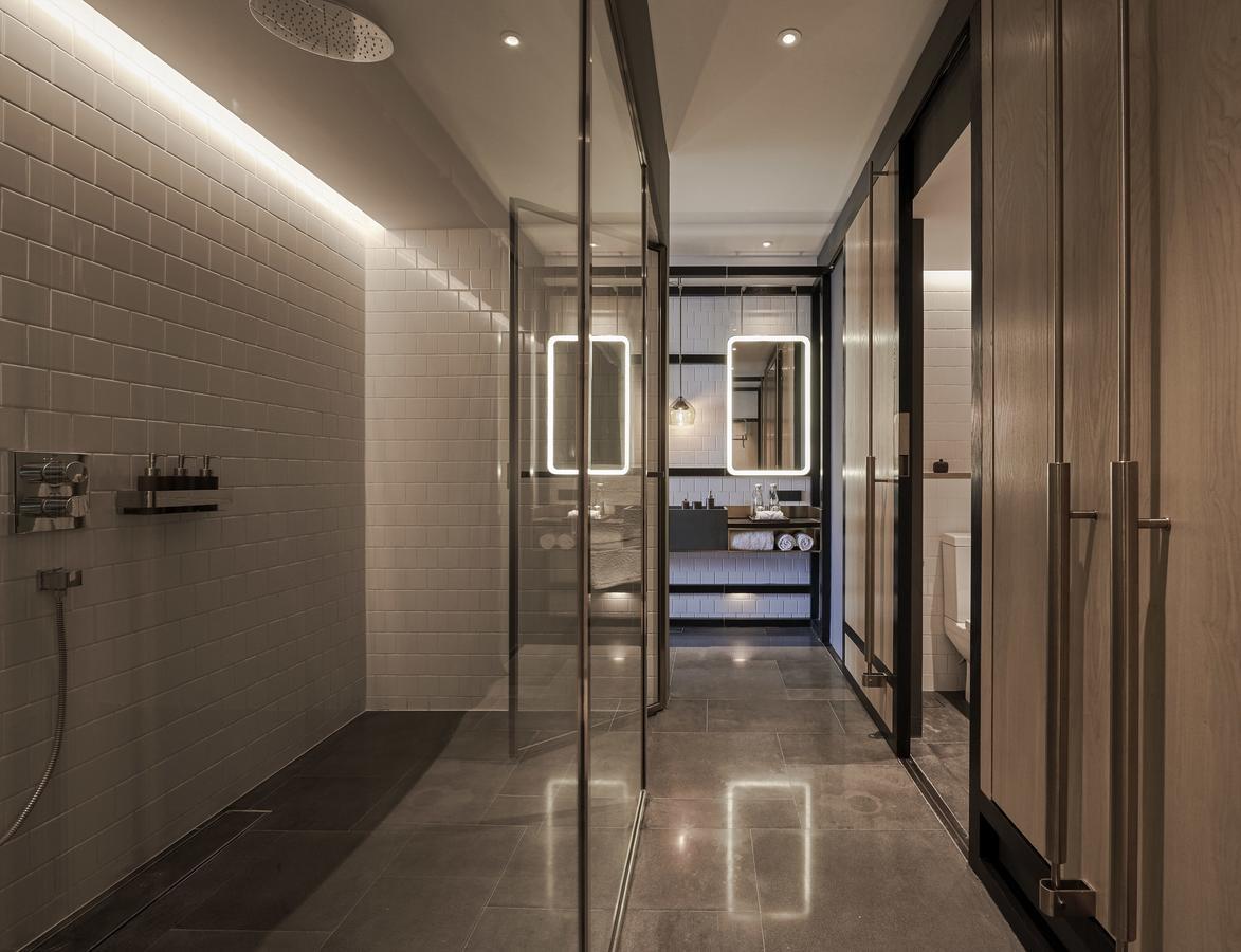 Alila Bangsar Kuala Lumpur Hotel Екстериор снимка The changing rooms at the London Aquatics Centre